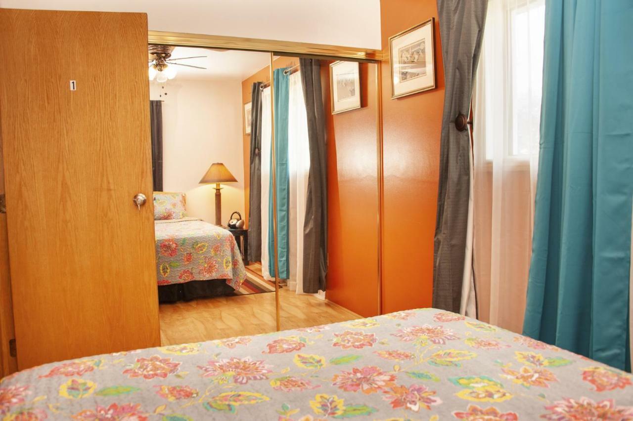 Tiga Bed And Breakfast เยลโลว์ไนฟ์ ภายนอก รูปภาพ